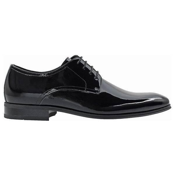 Florsheim Tux Black Leather Plain Toe Oxfords